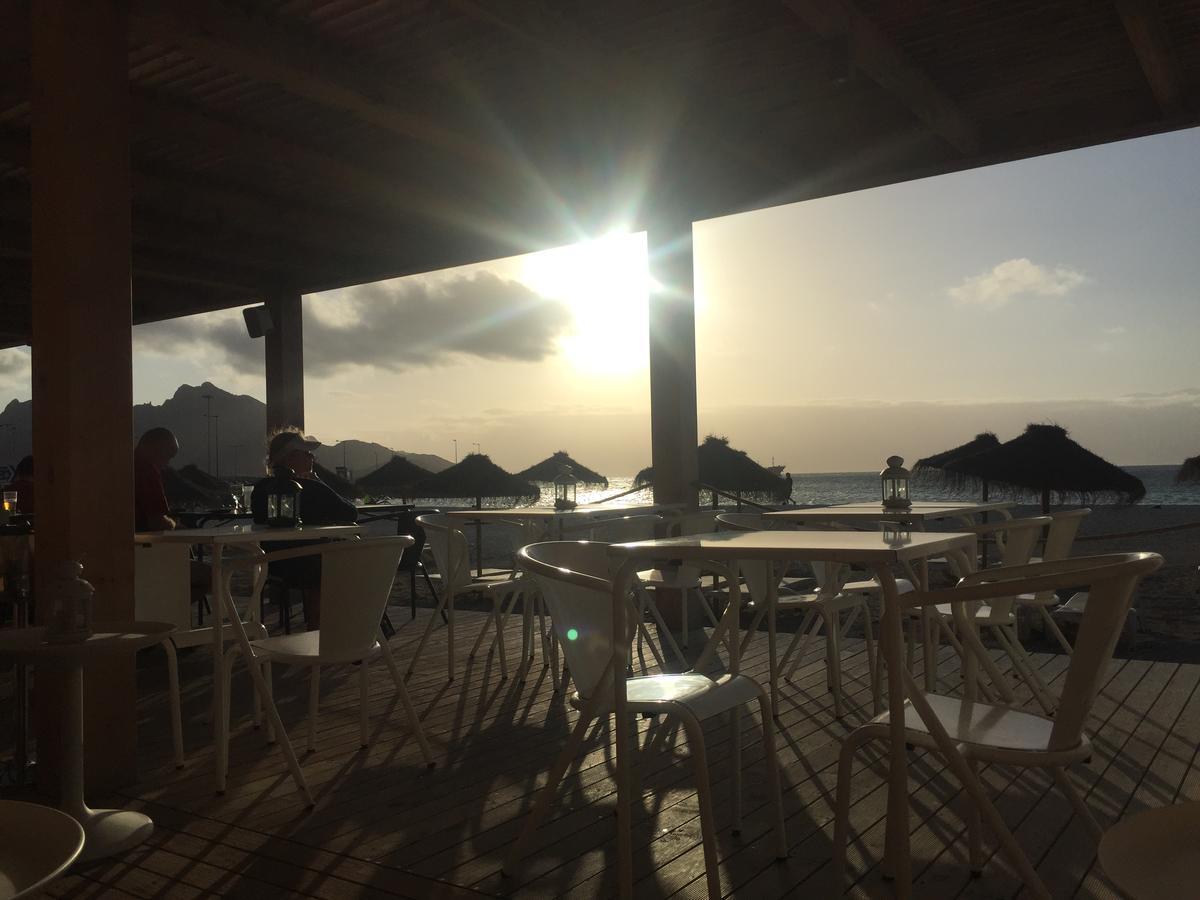 Suite Mariposa Sospesa Sul Mare Mindelo Bagian luar foto